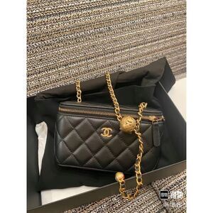 Chanel Women Pre-Loved Bag Very Good Condition